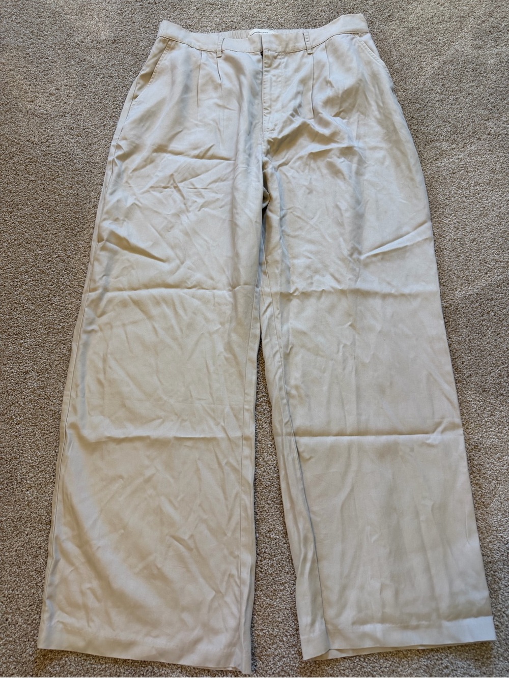 Abercrombie & Fitch Tan Lightweight wide leg trousers Large NWT